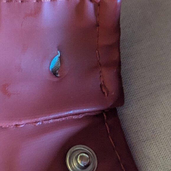 STUTTERHEIM Kid's Stockholm Mini Raincoat, Barn Red, - Picture 11 of 16